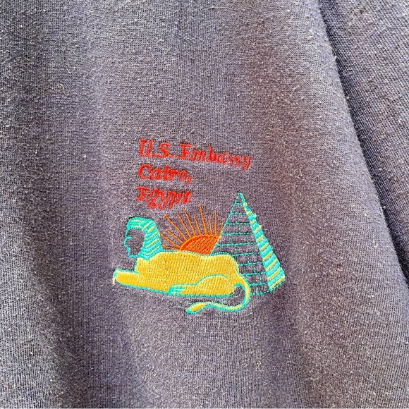 Vintage US Embassy Cairo Egypt Crewneck Sweatshirt XXL - Picture 3 of 4